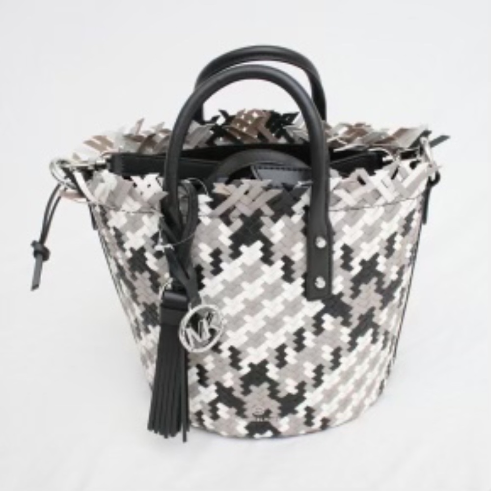 Michael Michael Kors Marley Medium Leather Bucket Messenger Bag - Picture 3 of 4